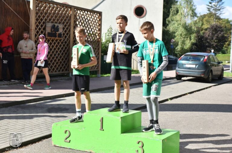 KlukomRunPodiumDzieci